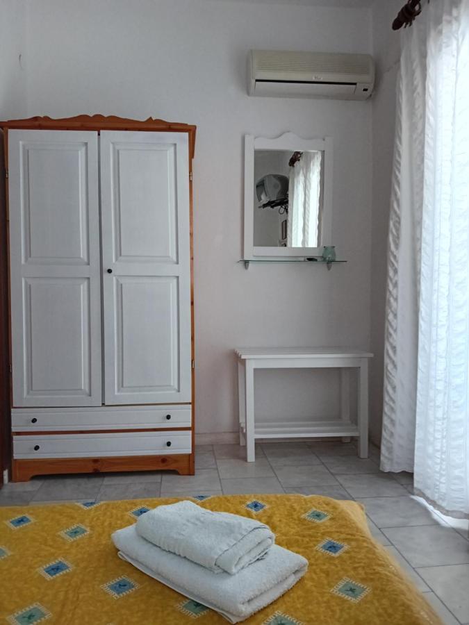 Aparthotel La Mira House Neos Marmaras Esterno foto