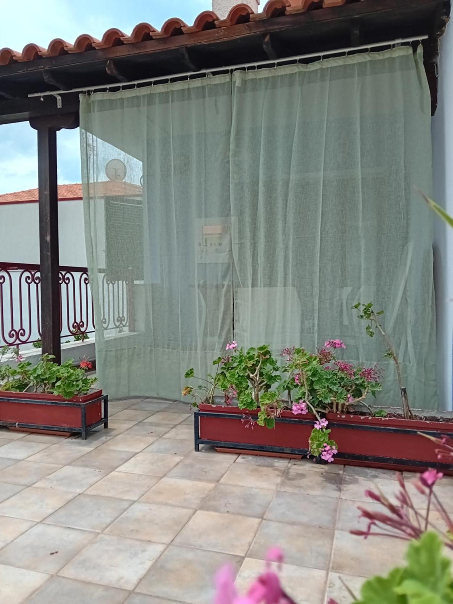 Aparthotel La Mira House Neos Marmaras Esterno foto